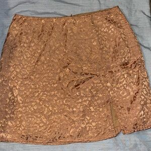 Blue blush cheetah print skirt size s
